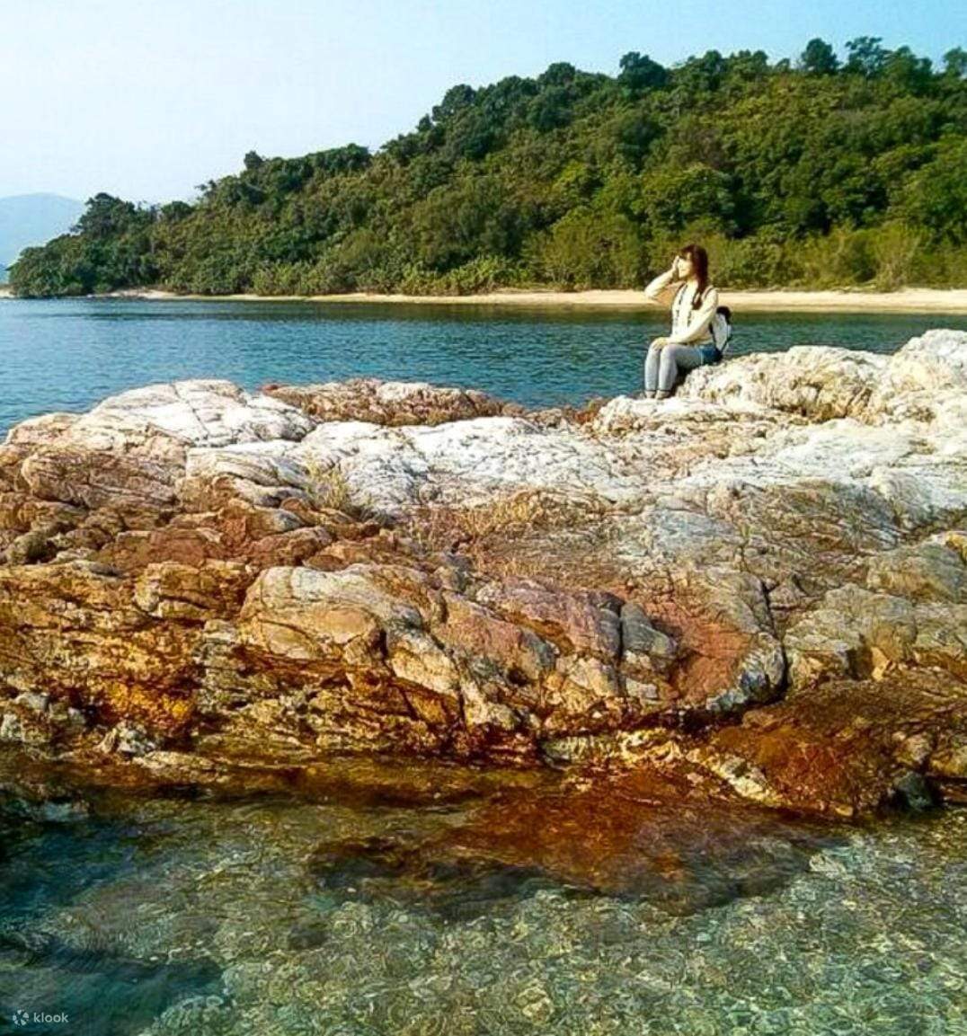 大埔马粪洲海岸地质公园之旅 + 海钓体验 & 享受海上游轮滑梯、游泳池、独木舟