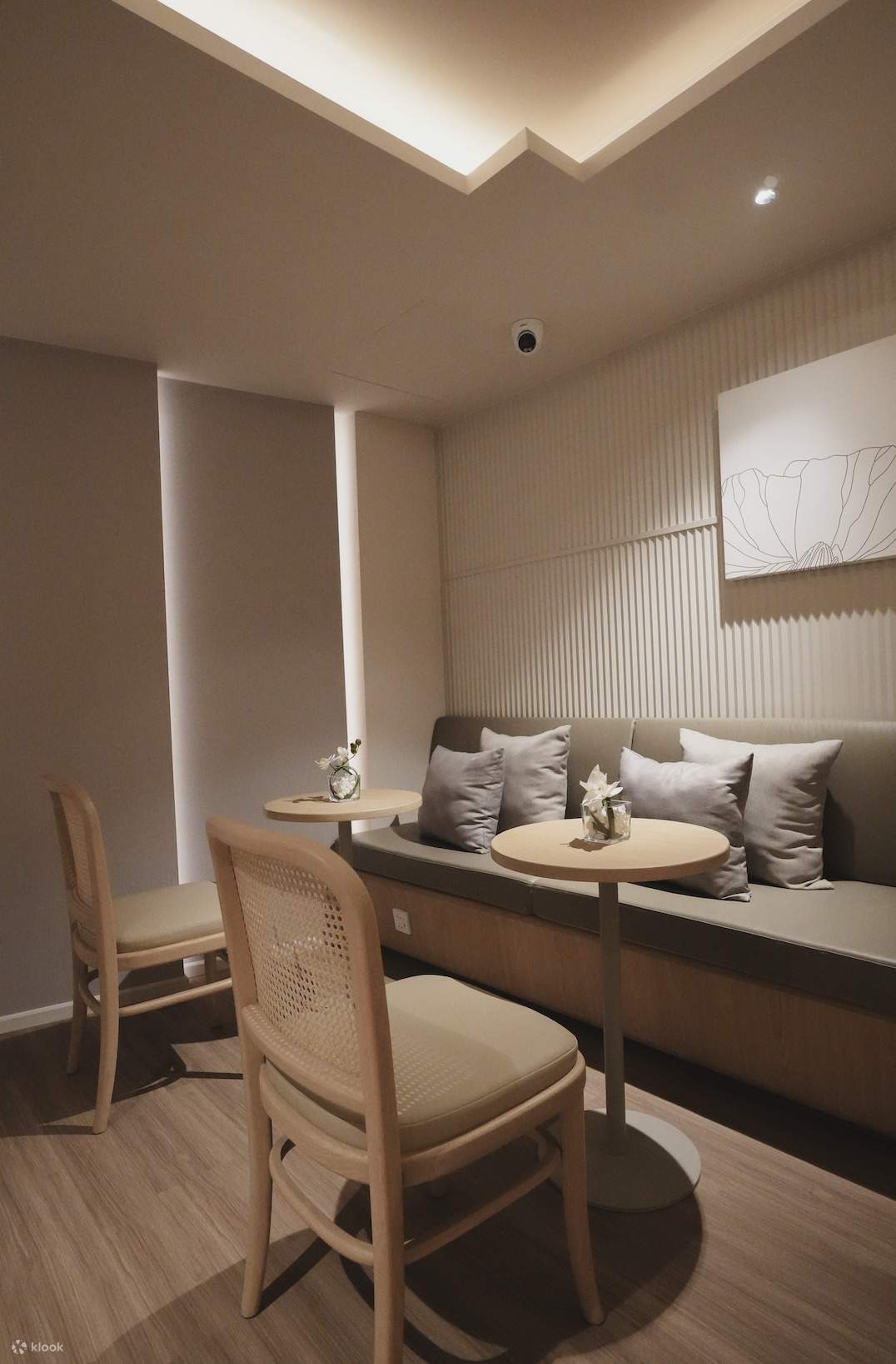 Let's Relax Spa Treatment at Asia Hotel Bangkok