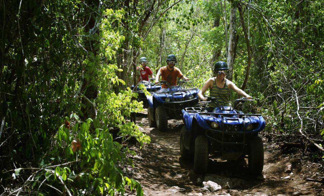 Pengembaraan menunggang basikal Quad ATV Bali