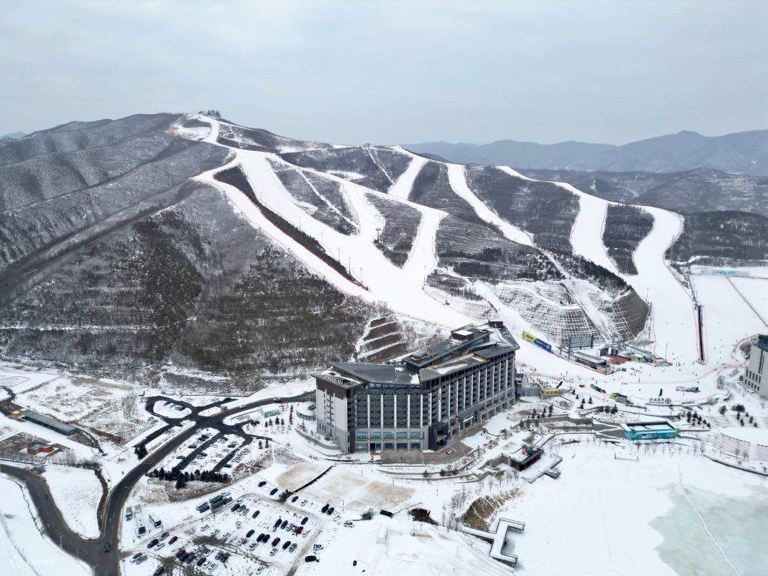 Chongli Cuiyunshan Holiday Inn Express 3 day Accommodation Package chongli-cuiyunshan-holiday-inn-express-3-day-accommodation-package