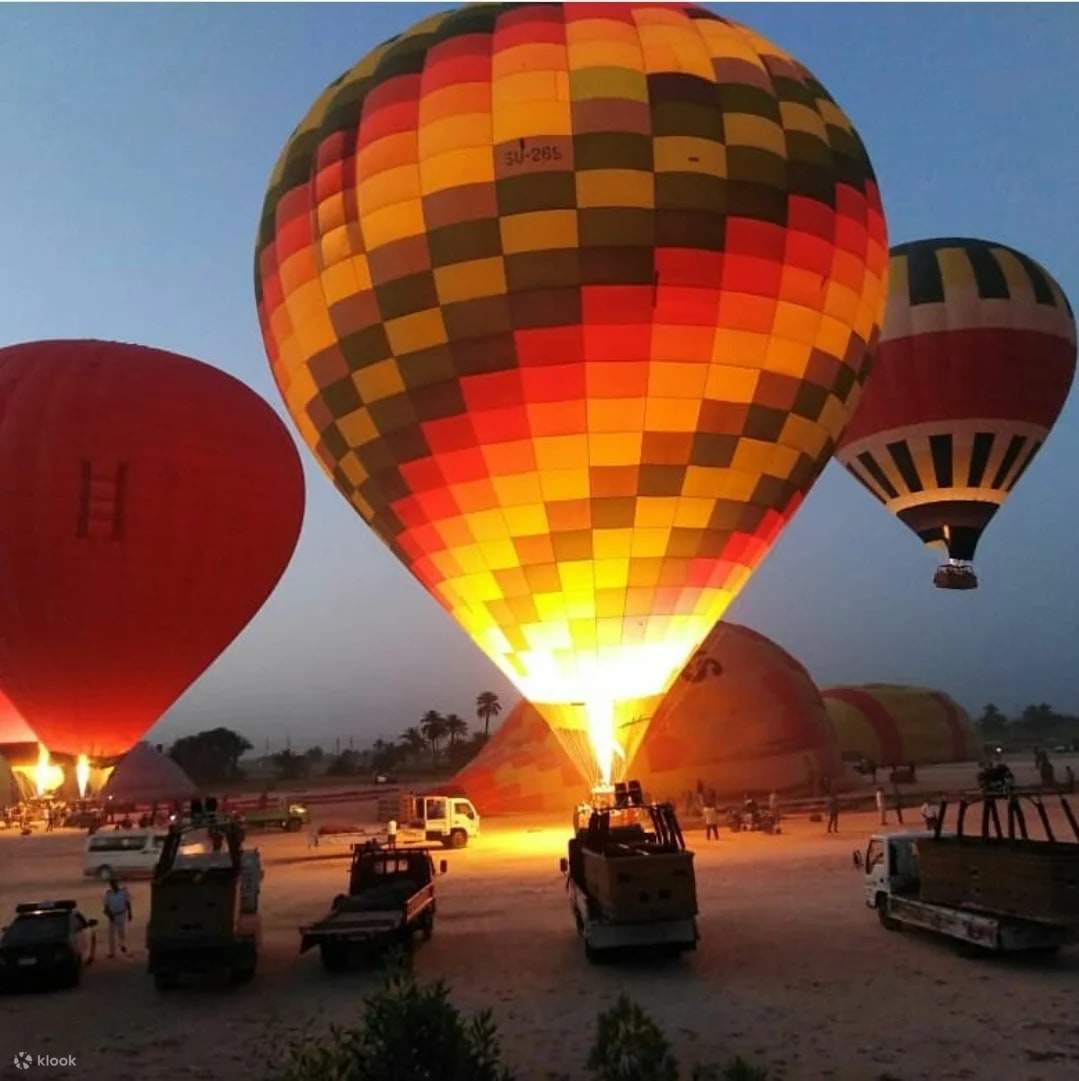Penerbangan Belon Udara Panas di Luxor dengan Pengambilan