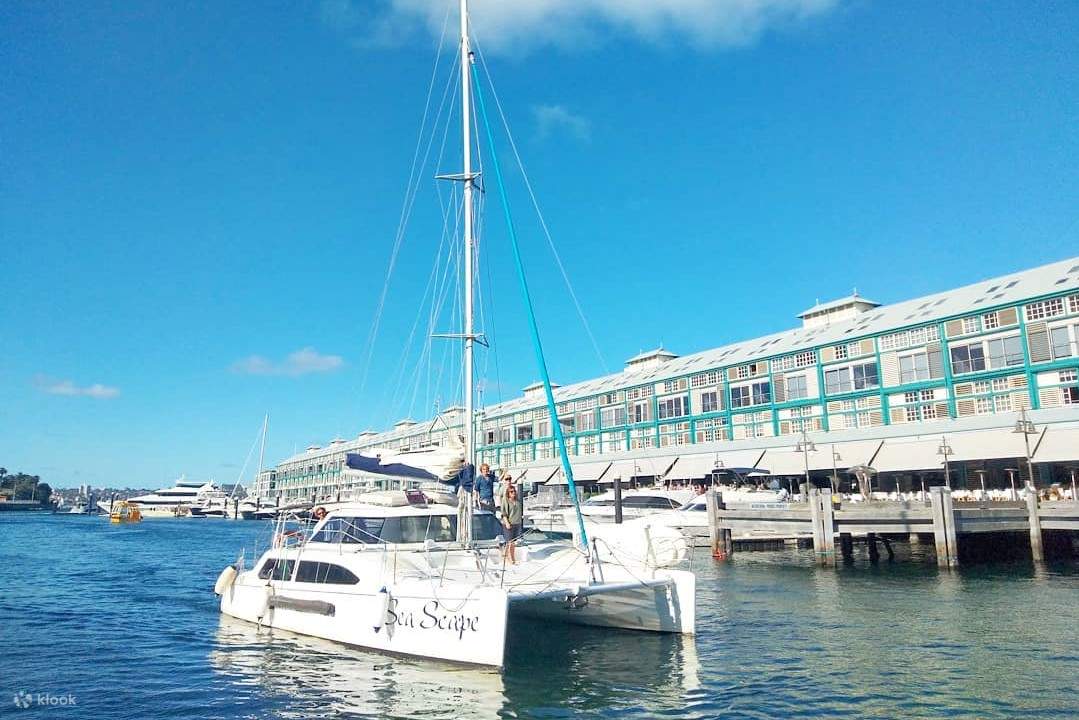 Ampia vista del catamarano