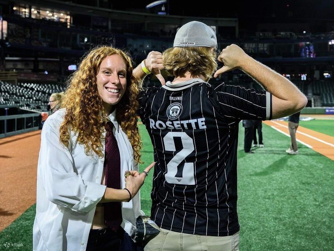 Perlawanan Bola Sepak Wanita Brooklyn FC di Maimonides Park