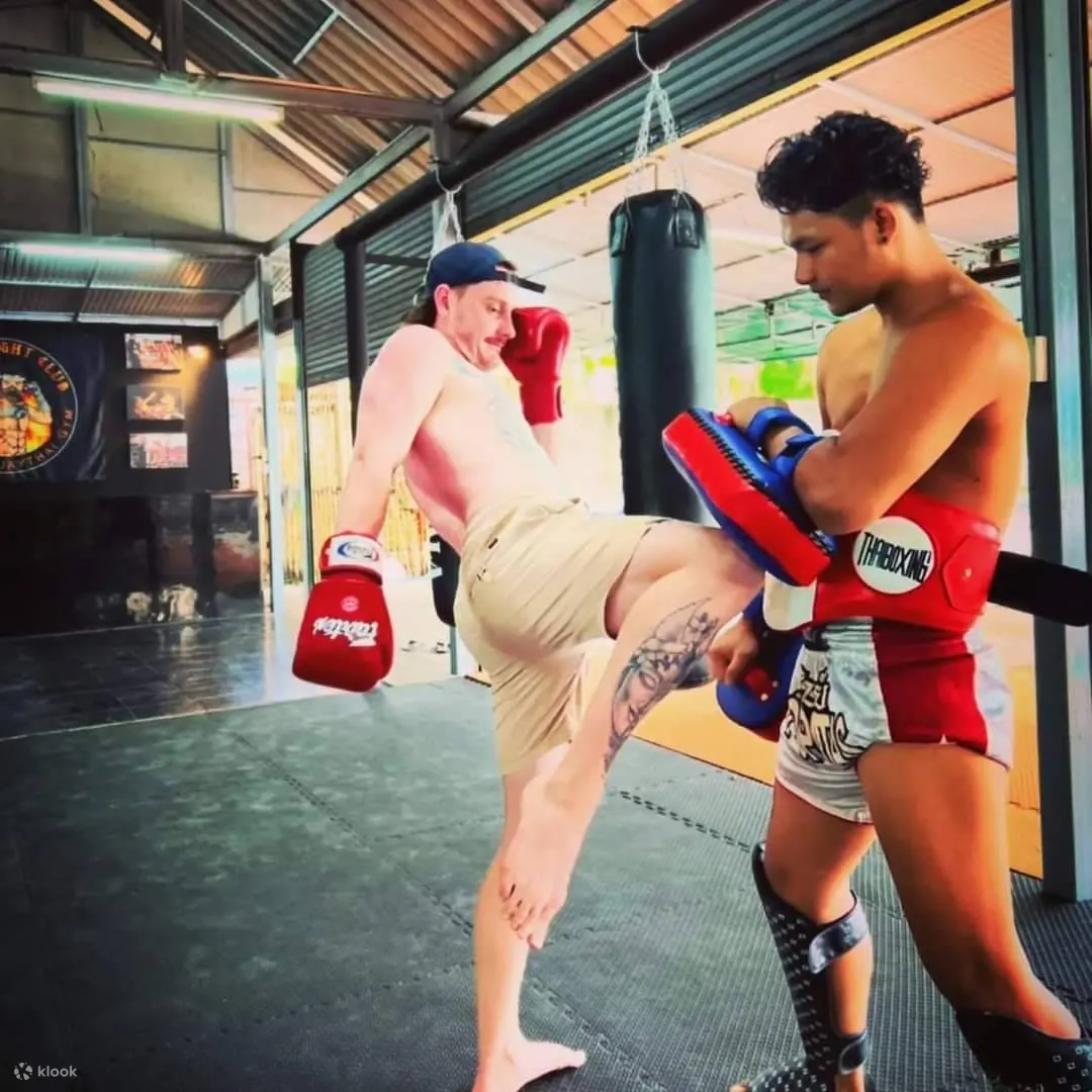 Titan Fight Club Patong Muaythai Gym 泰拳班
