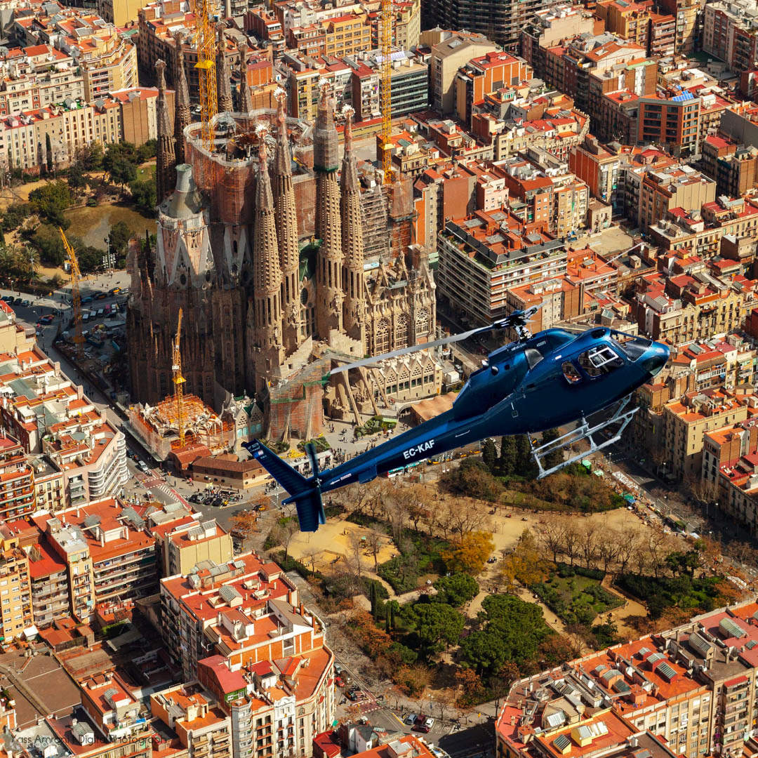Panoramic Helicopter Flight Experience di Barcelona