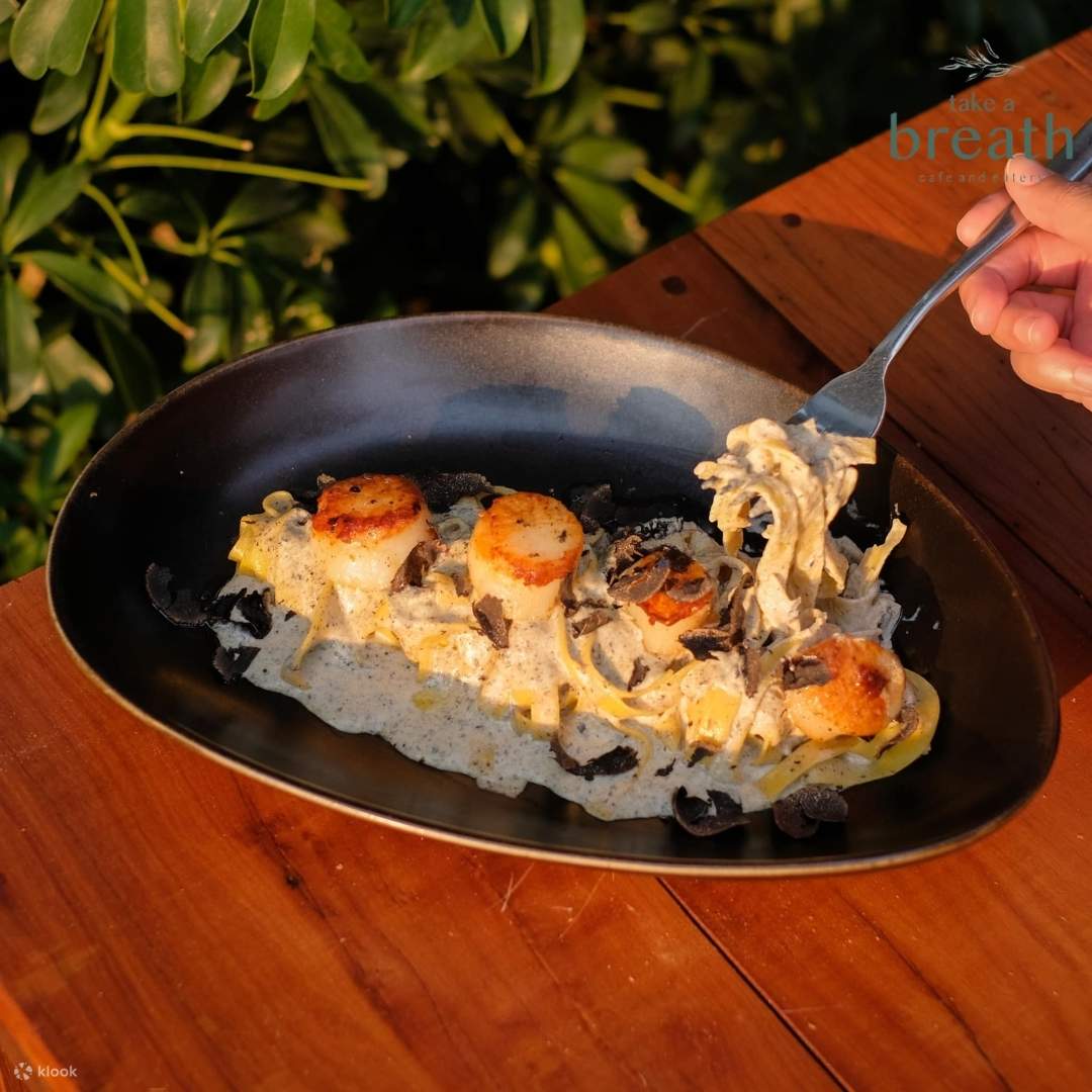 Brunch at Take a Breath - Cafe & Eatery