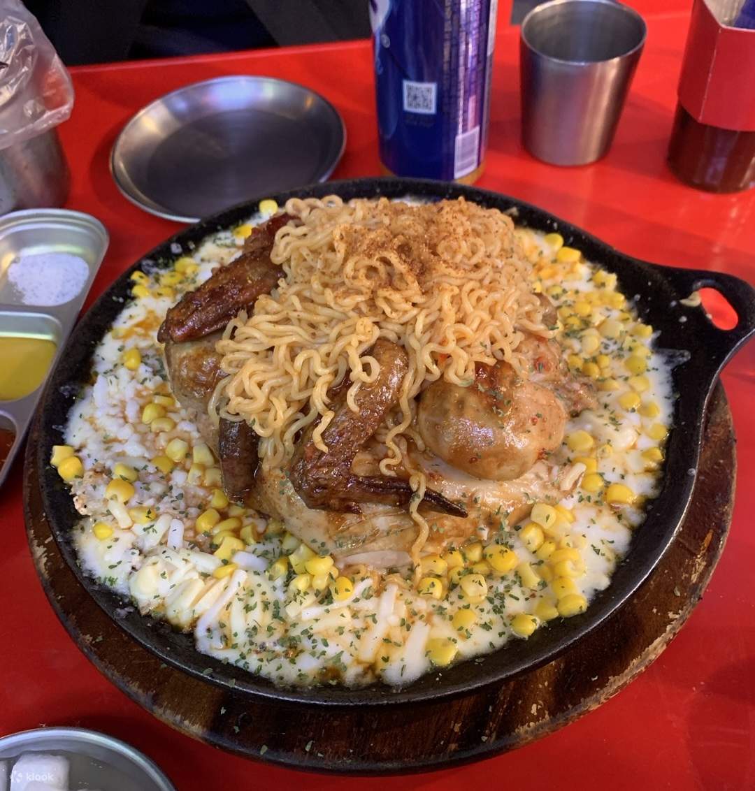 Midnight Pocha Crawl: Suasana Korea yang Sesungguhnya Dimulai Setelah Hari Gelap