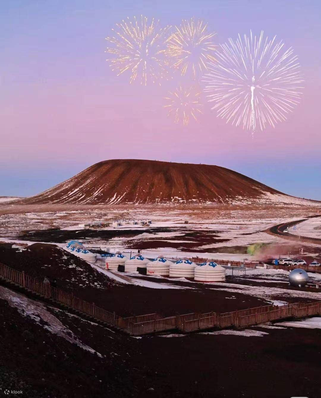 內蒙古野奢度假4日遊（綜藝同款線路+響沙灣蓮花酒店+物生其地+大樂之野+跡外·梵&草原騎馬+宇航員服拍攝） - Klook
