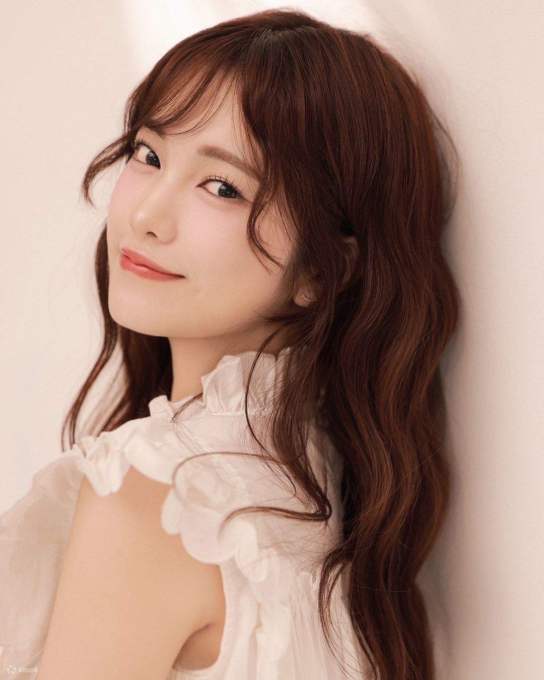 How about experiencing a day as an idol with idol brown hair dye and hairstyling?