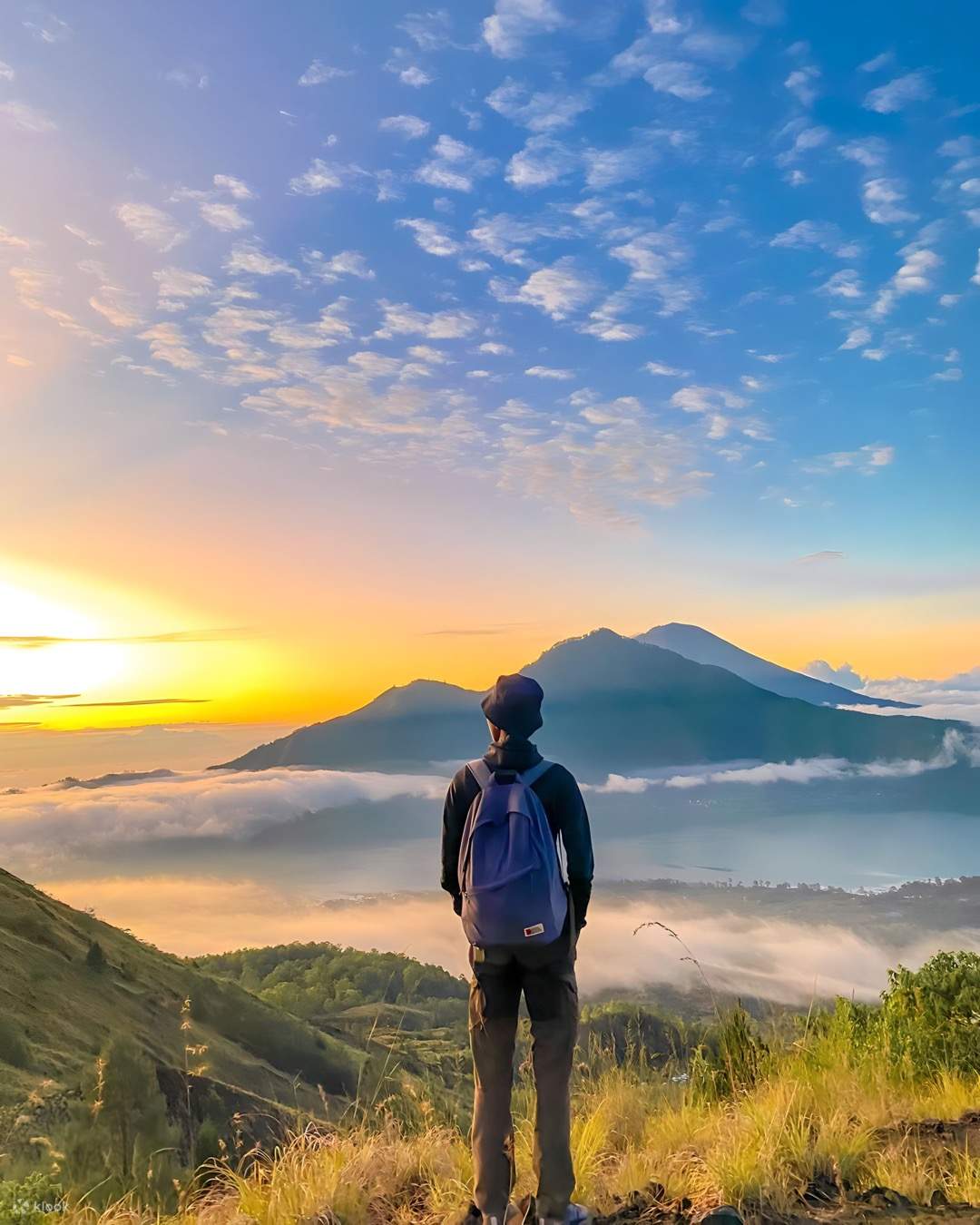Pengalaman Mendaki Mount Batur Alengkong ketika Matahari Terbit di Bali 