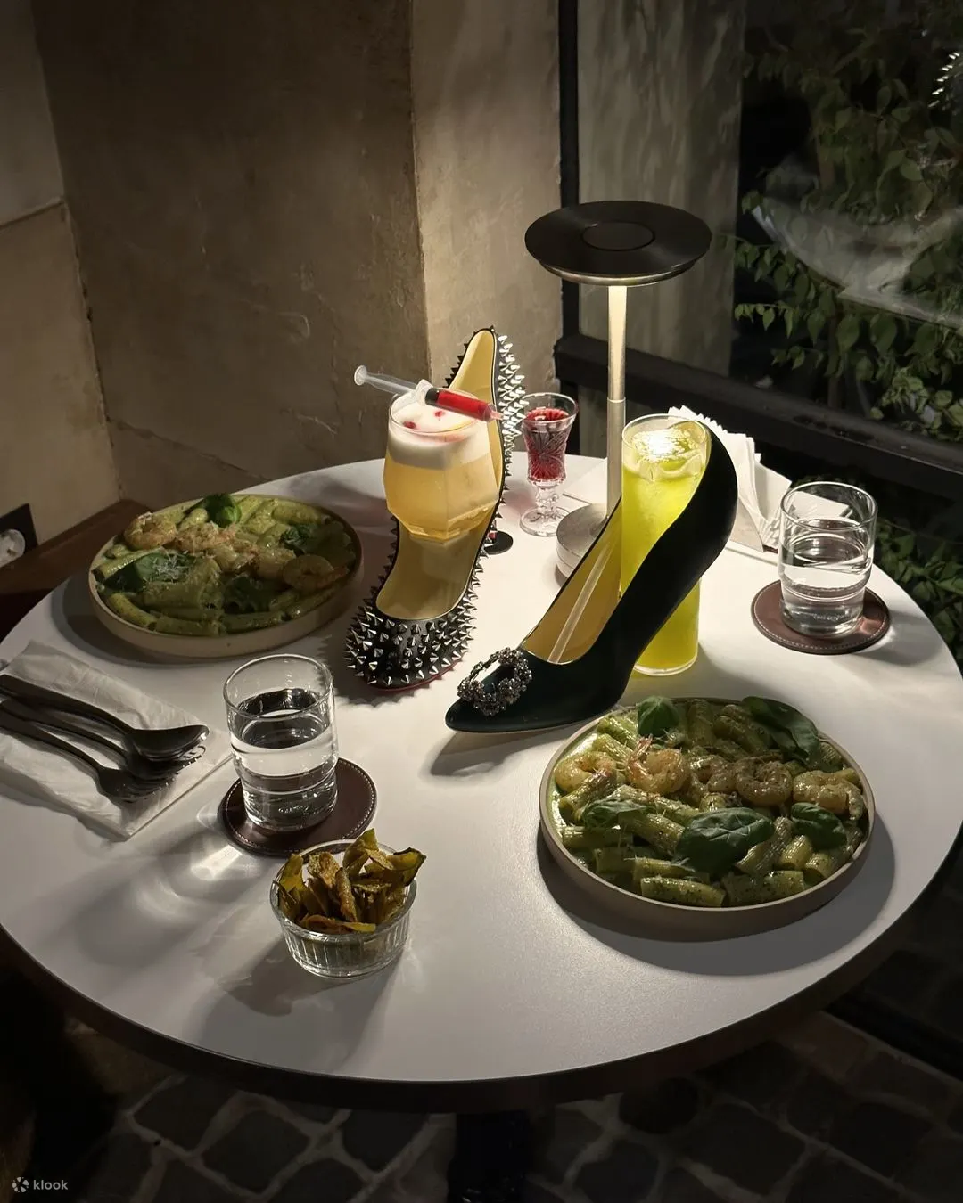 圣水地下酒吧鸡尾酒吧