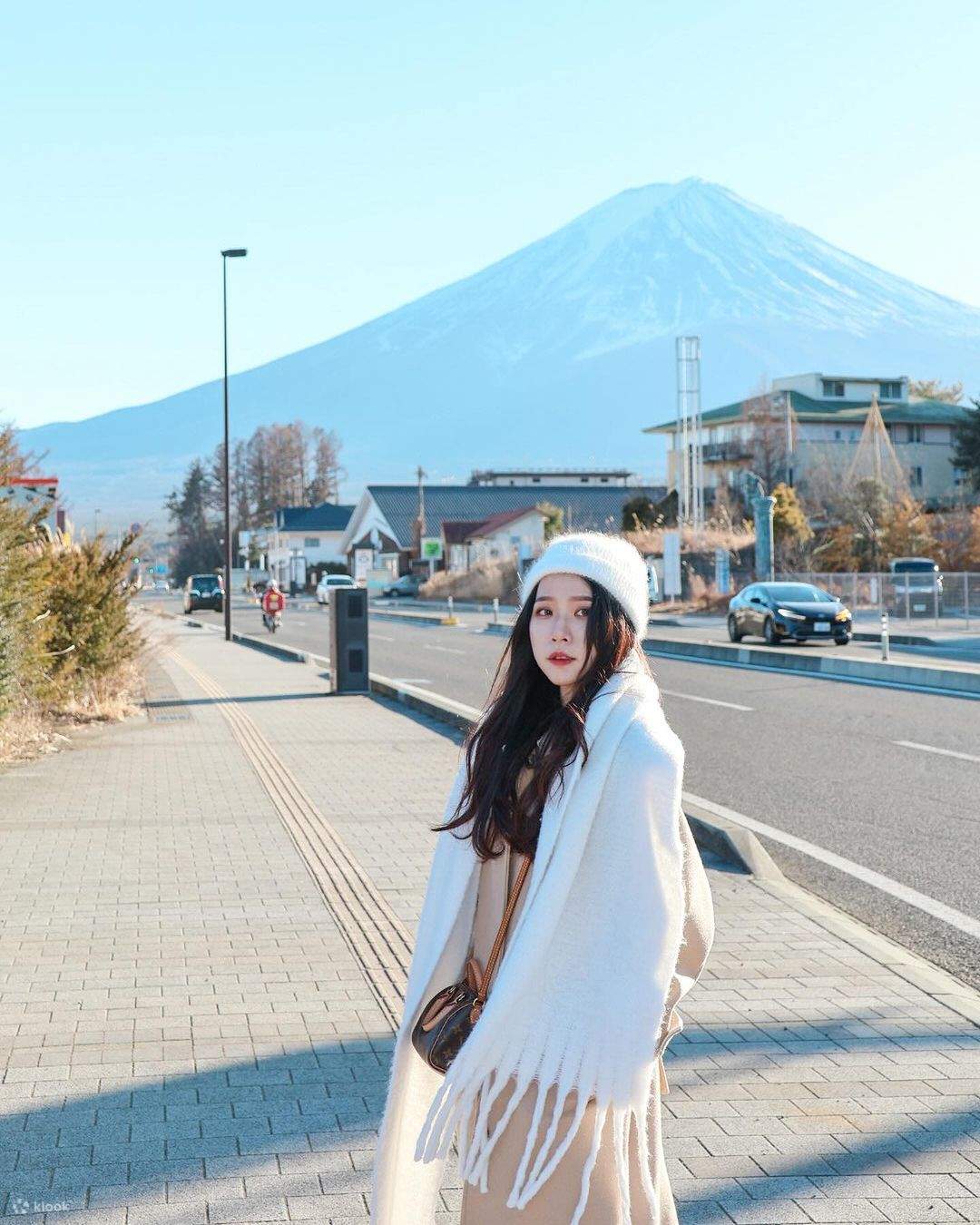 Mount Fuji Arakurayama Sengen Park and Yumeno hashi Join In One Day Bus  Tour from Tokyo - Klook客路