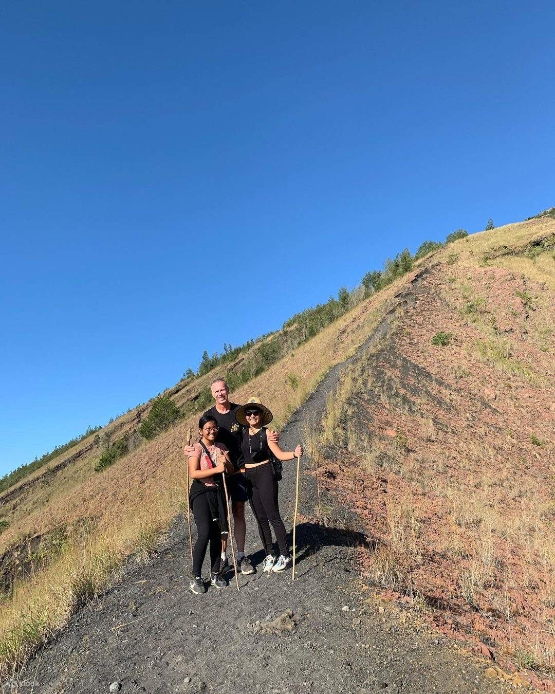 Trekking all'alba sul Monte Batur Alengkong a Bali 