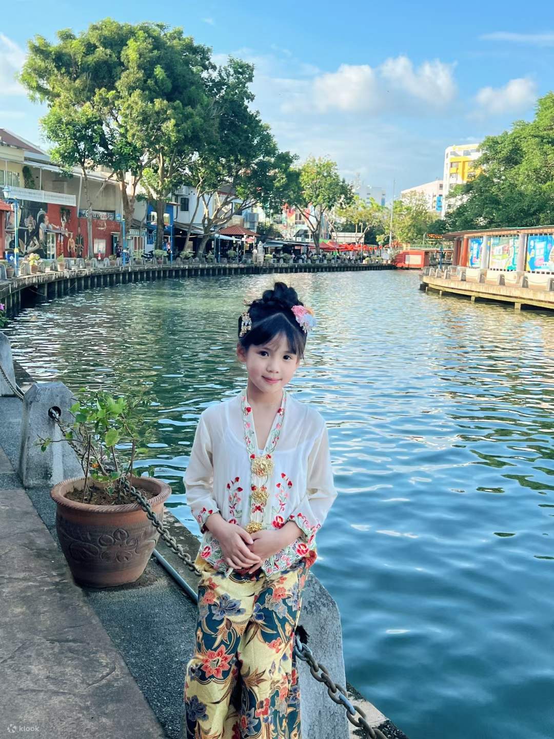 A cute Little Nyonya