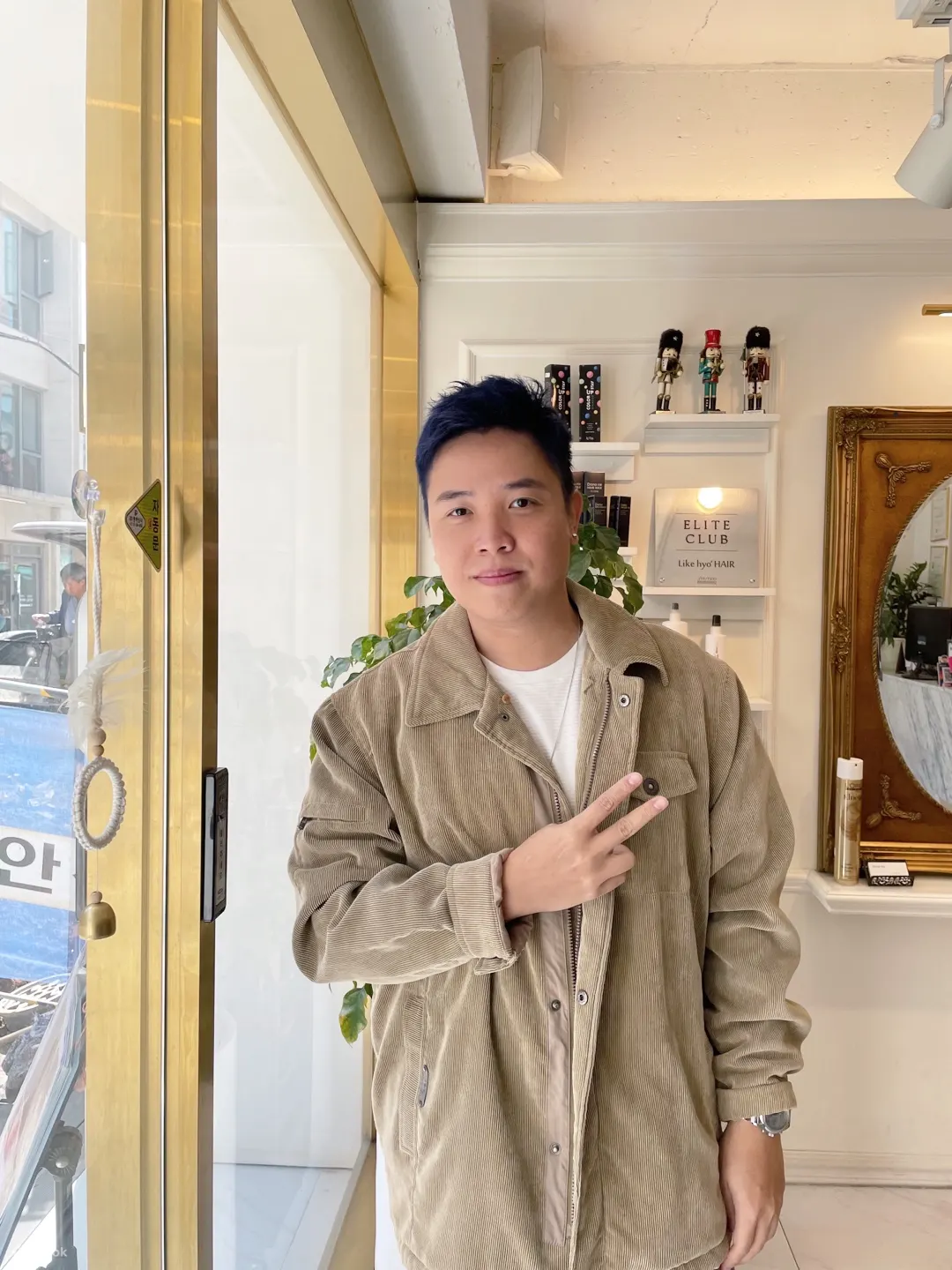 K-beauty K-pop 偶像发型设计和流行证件照