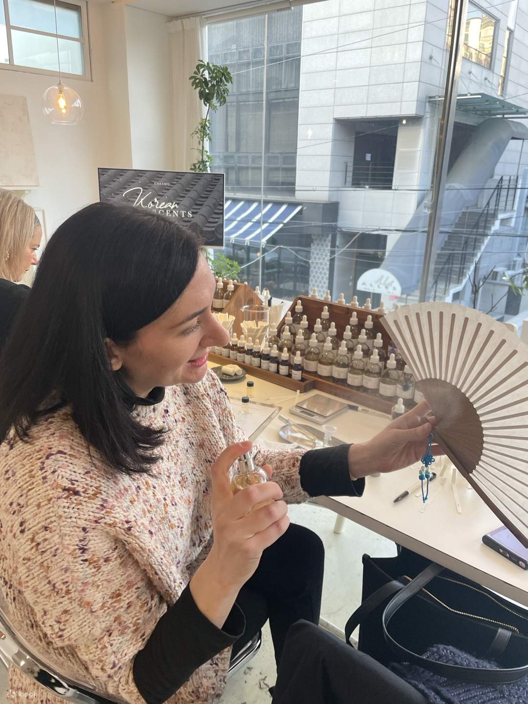 K-perfume Class in Gangnam - Klook