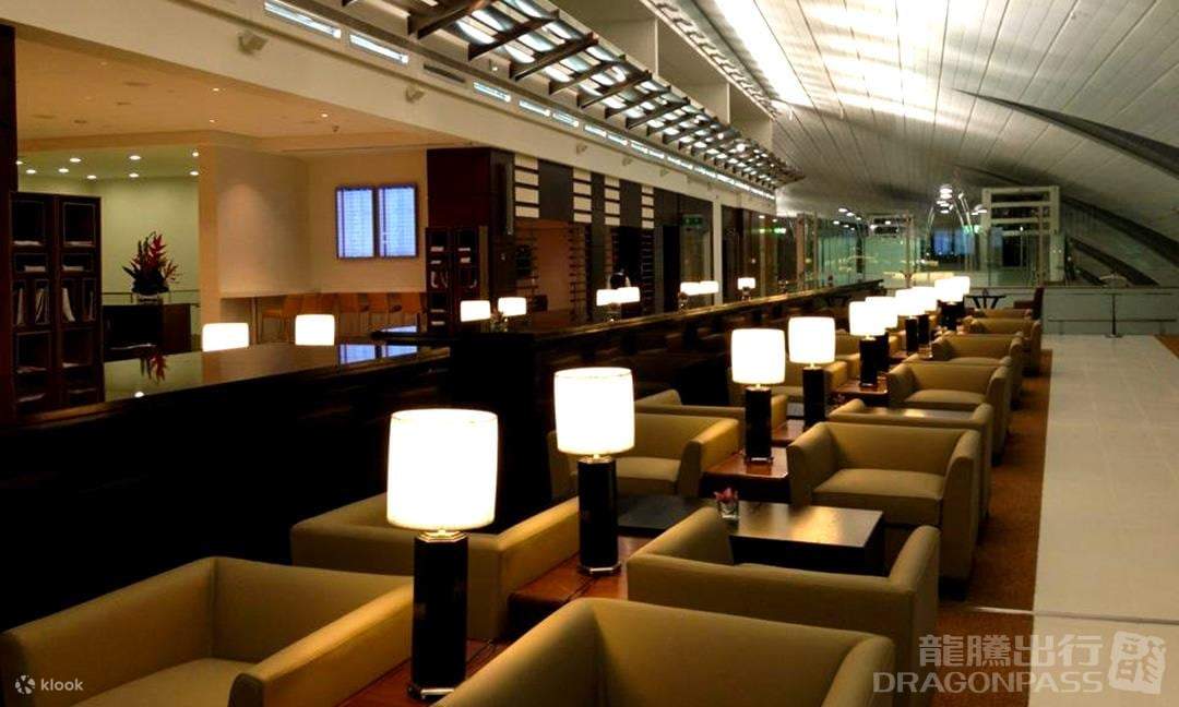 Dubai International Airport Lounge Service by Marhaba Lounge 