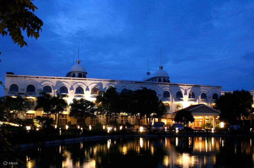 Shenzhen/Zhuhai private car transfer to Chimelong/Imperial Hot Spring Resort Zhuhai