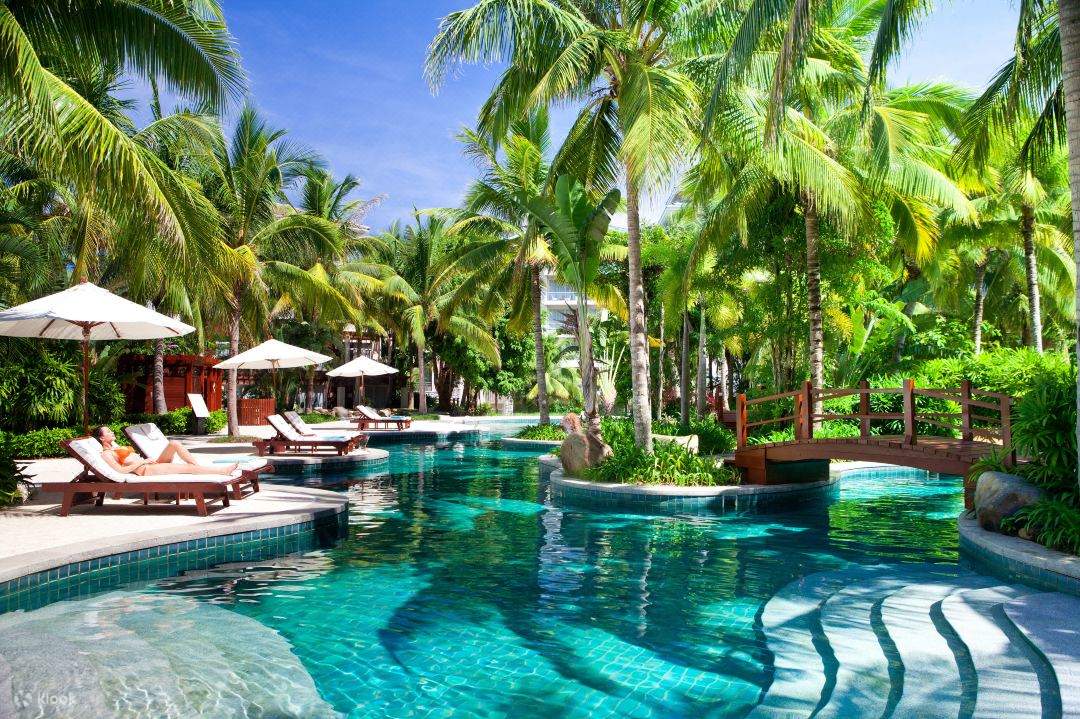Grand Mercure Sanya Yalong Bay Hotel Accommodation Package - Klook ...