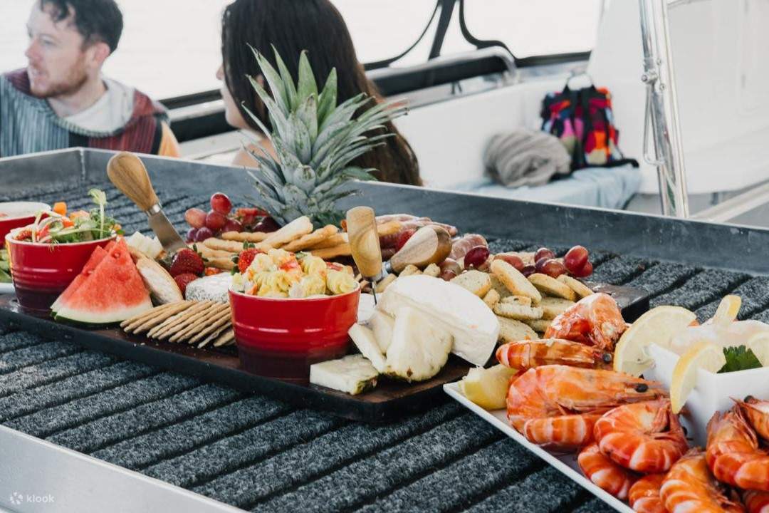 껀저 원숭이섬 & 악어농장 & 맹그로브숲 일일 투어 (호치민 출발)