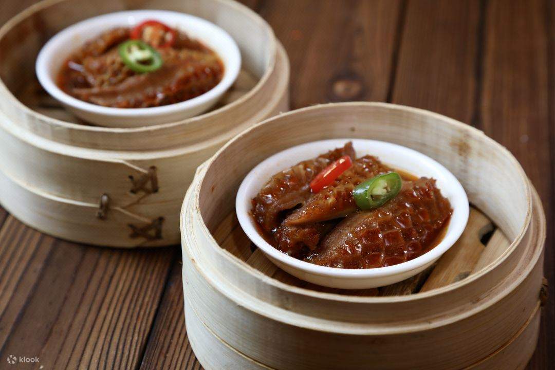 館内にはカフェもあるので、疲れたらひと休みして。