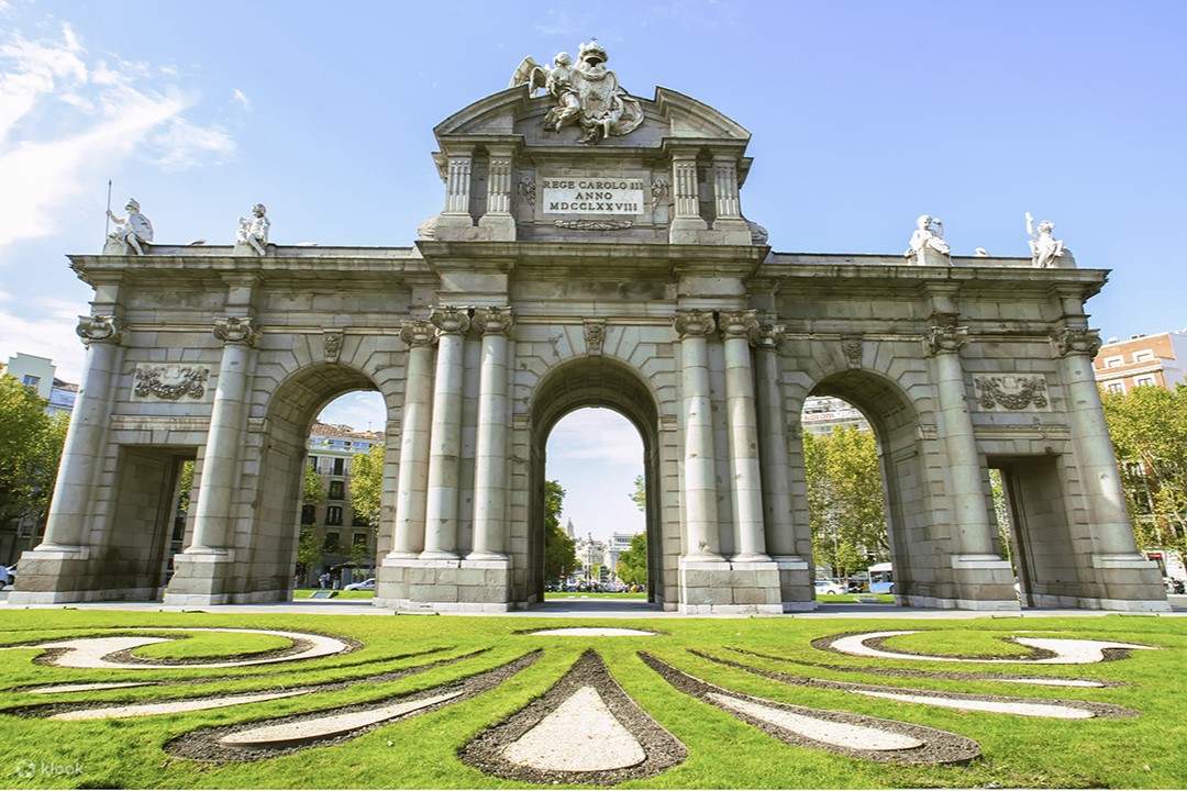 馬德里隨上隨下觀光巴士通票