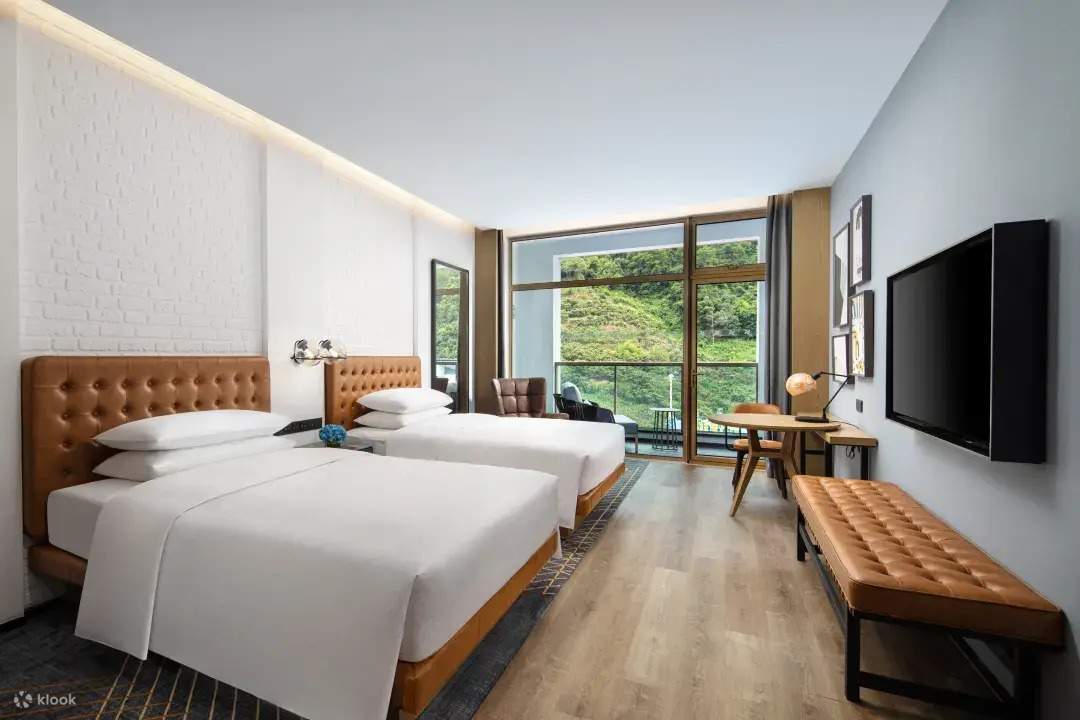 Four Points by Sheraton Qiandao Lake Package Klook