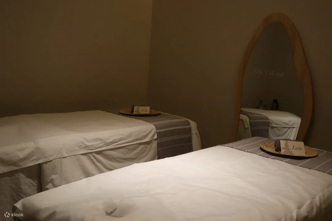 Lay 的水疗和按摩体验。八打灵再也度假屋