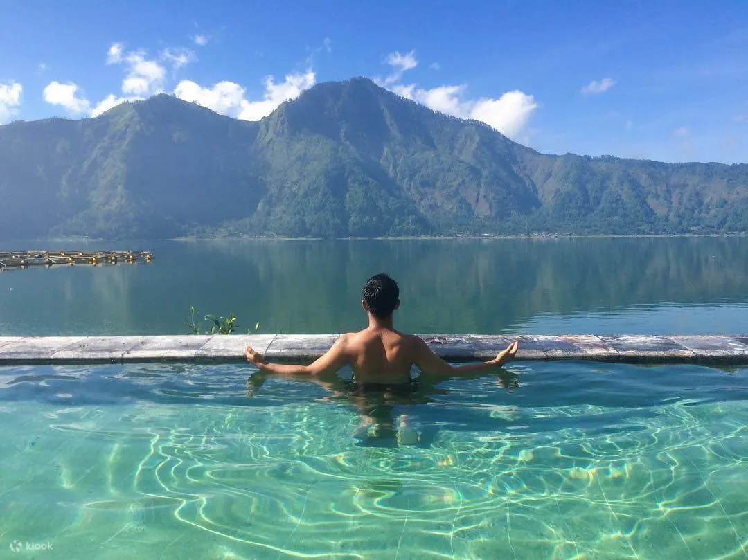 阿邦山四驱吉普日出体验