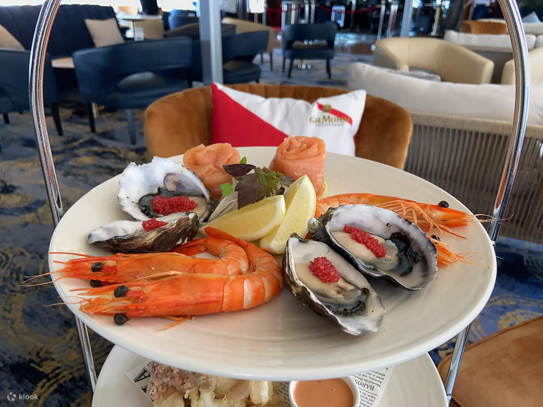 seafood G.H MUMM Grand Cordon cruise