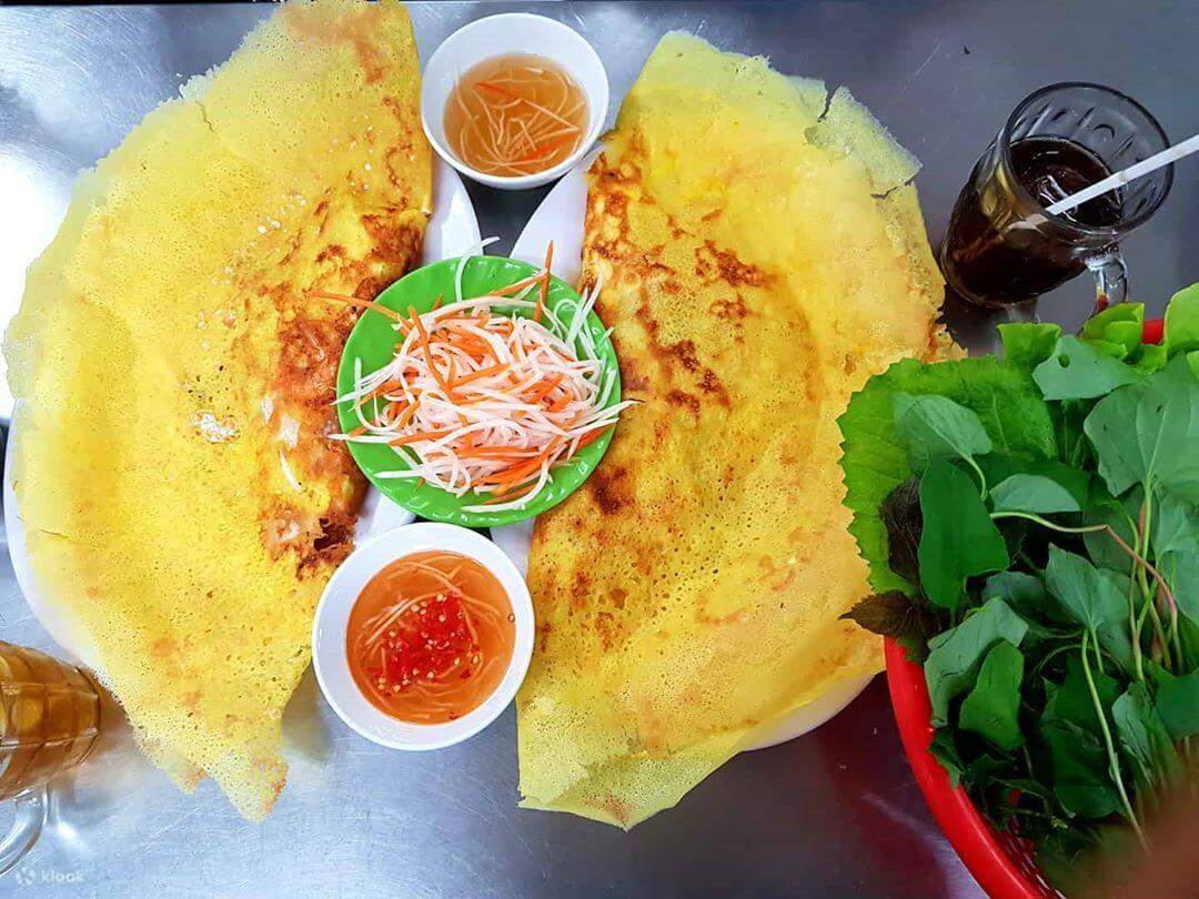 Street Food on Scooter Tour in Ho Chi Minh City - Klook India