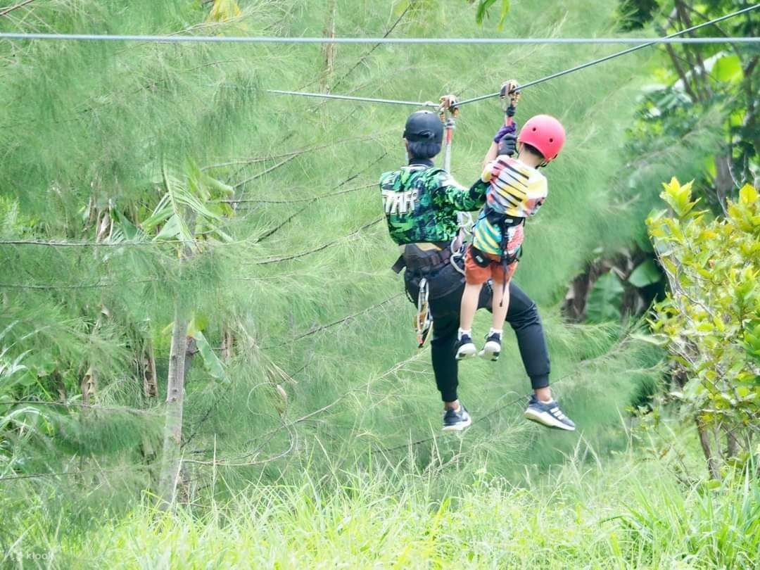 芭堤雅泰山叢林探險滑索體驗
