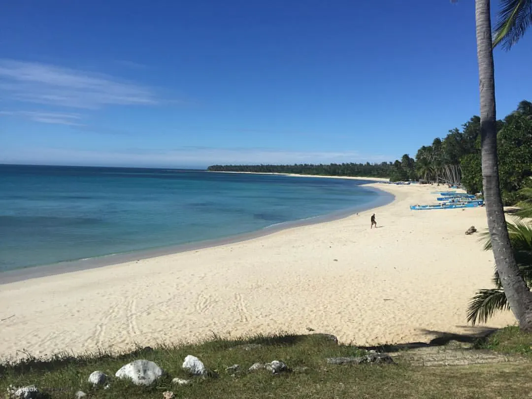 Pagudpud & Saud Beach One-day Private Beach Tour