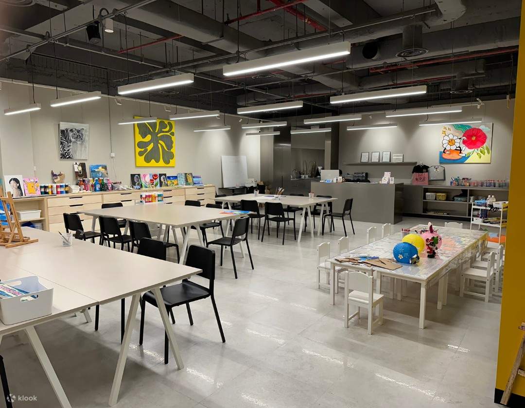 Bear Brick Art Jamming di We Art