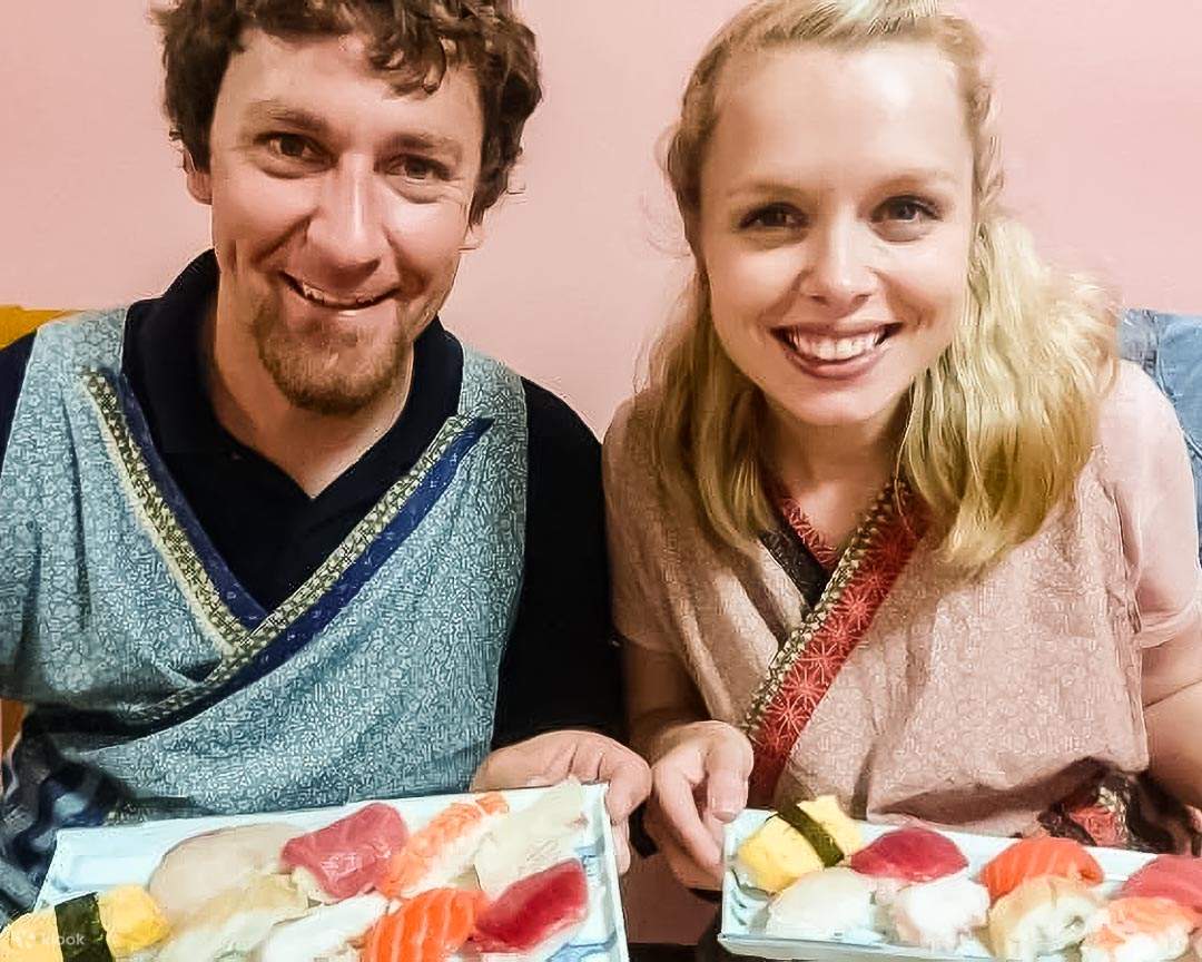 2 Half Hr Join In Osaka Class by Sushi Cooking Klook(01)