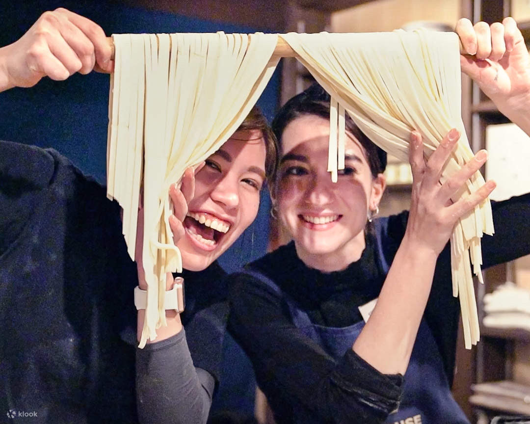 ชั้นเรียนอุด้งค้างคืนที่คากาวะ