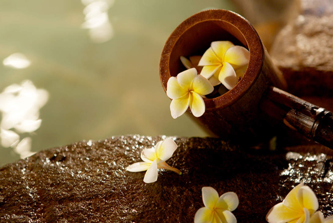 Riyuegu Hotsprings Resort