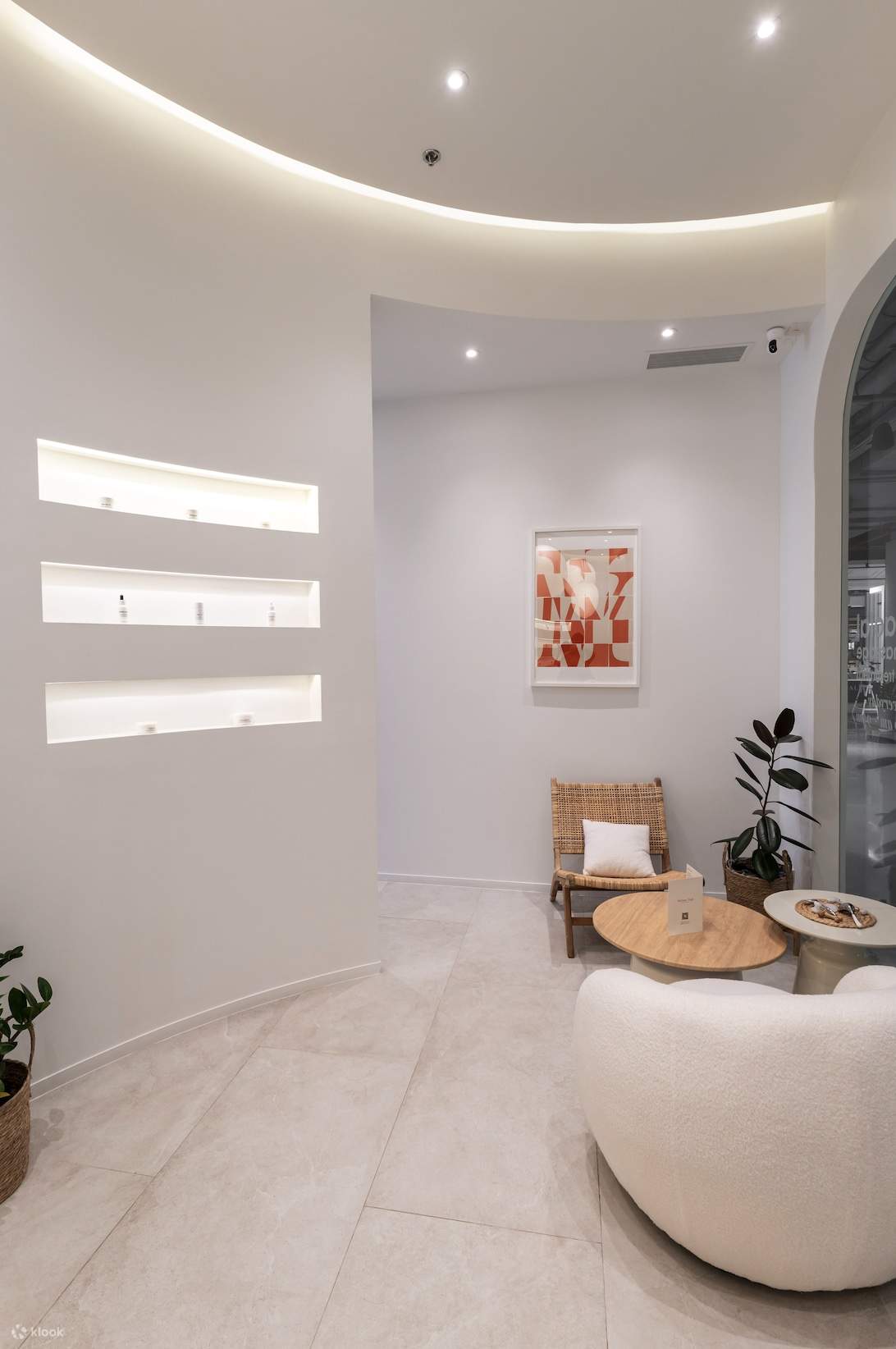 Maison Ysae at Gaysorn Amarin in Bangkok