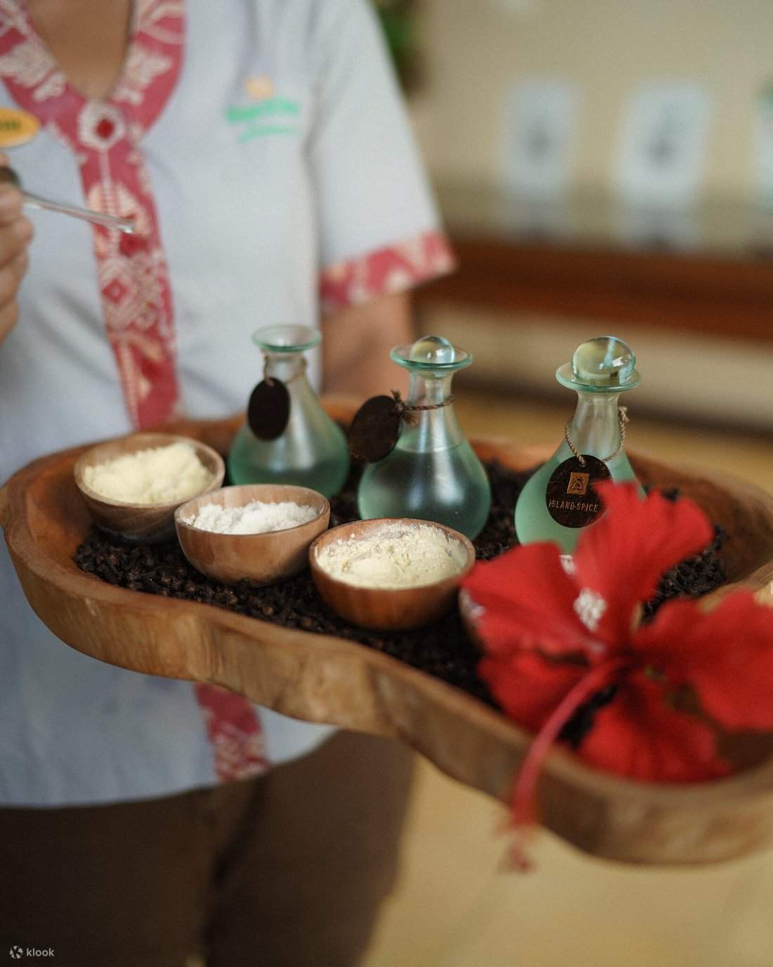 บริการสปาแบบชาวกผะในหมู่บ้านไซด์เมน