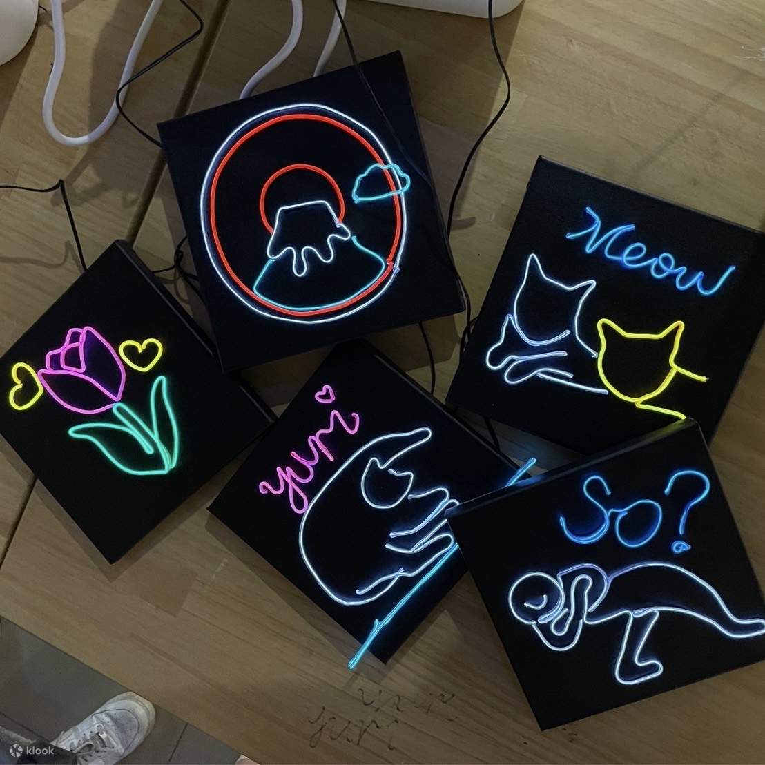 Taipeh: Neonlicht-Bastelkurs