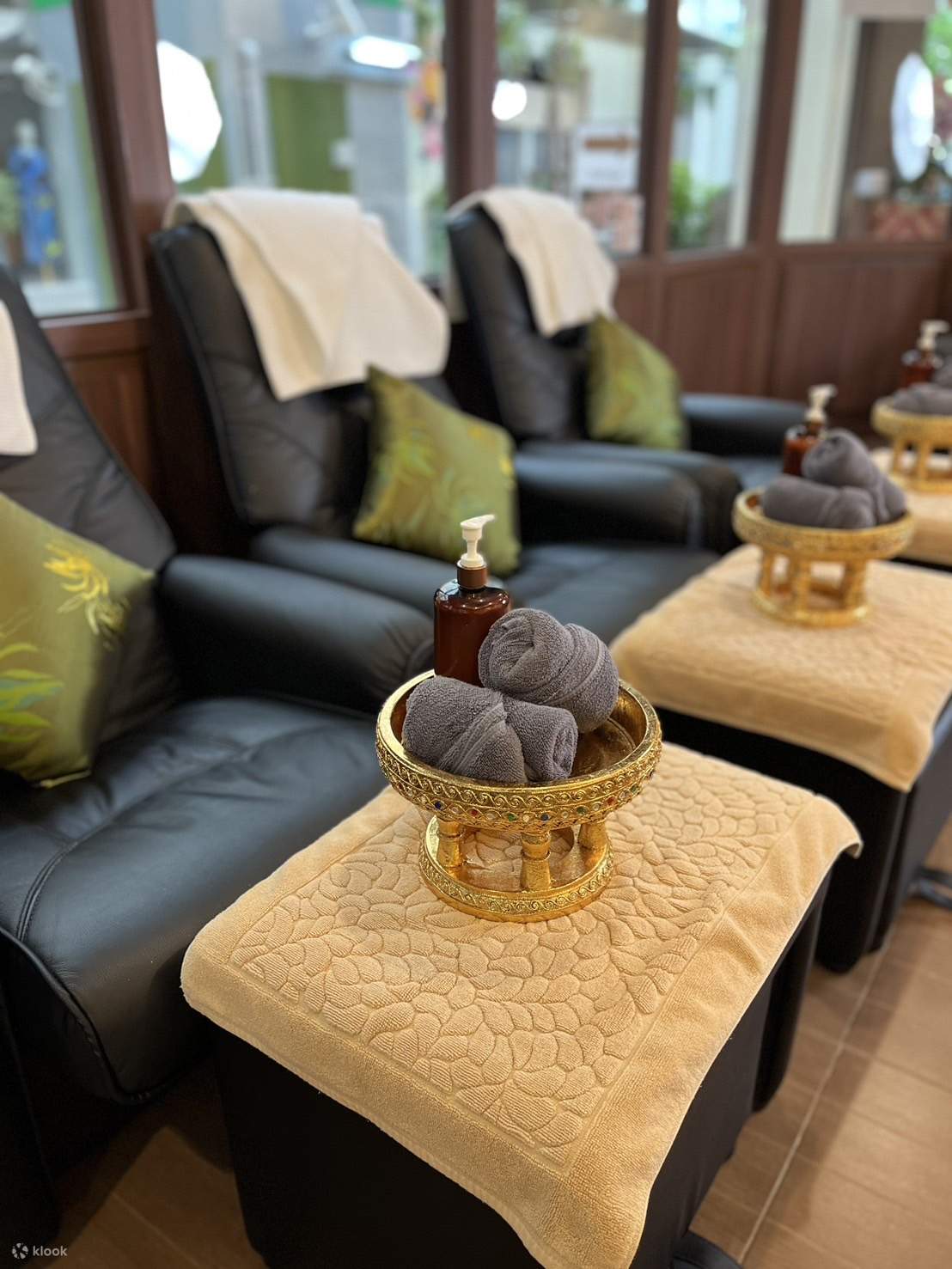 曼谷河滨码头夜市Dellie Relax Spa