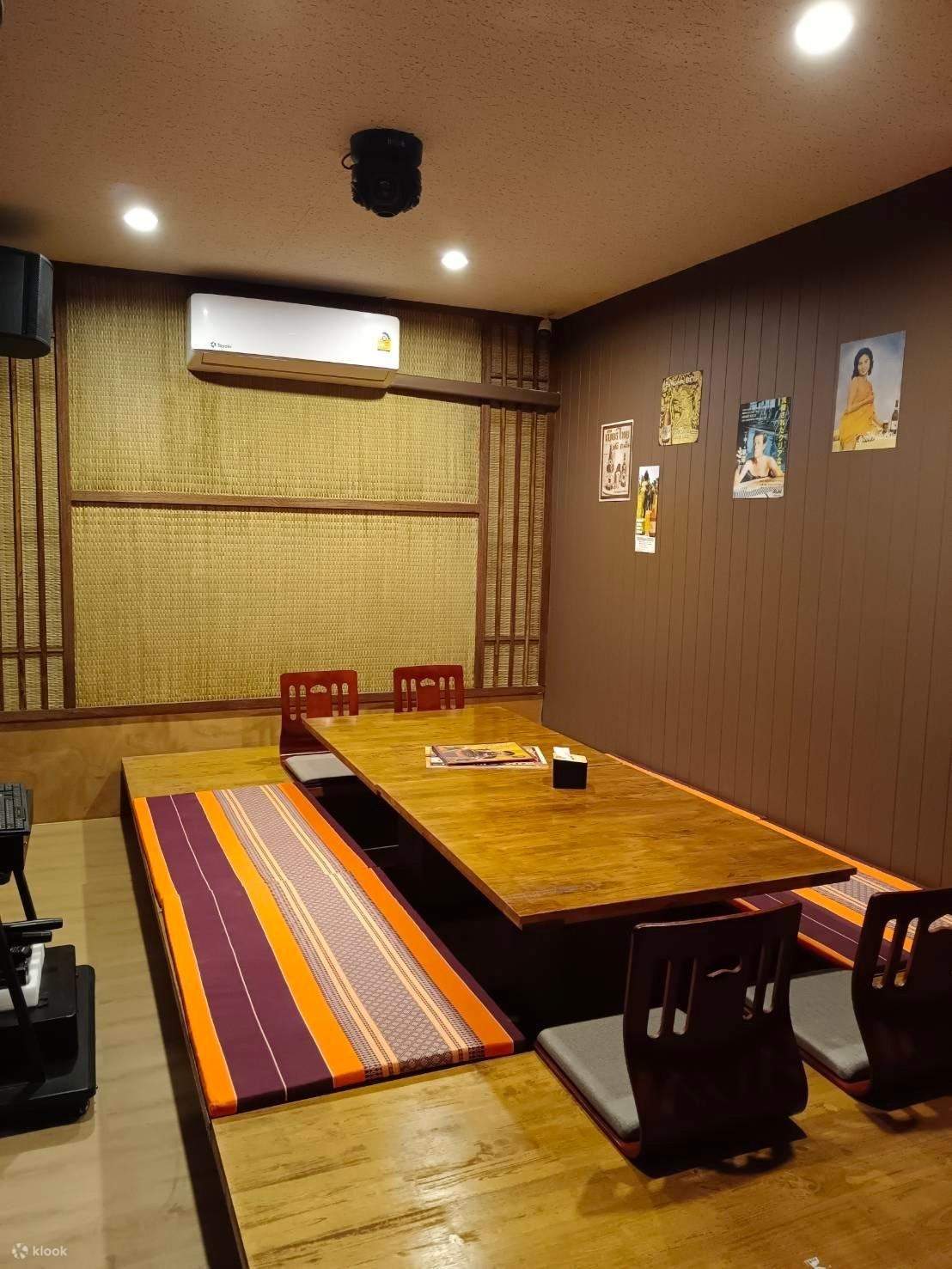 Era-Izaan Surawong Masakan Isaan Asli