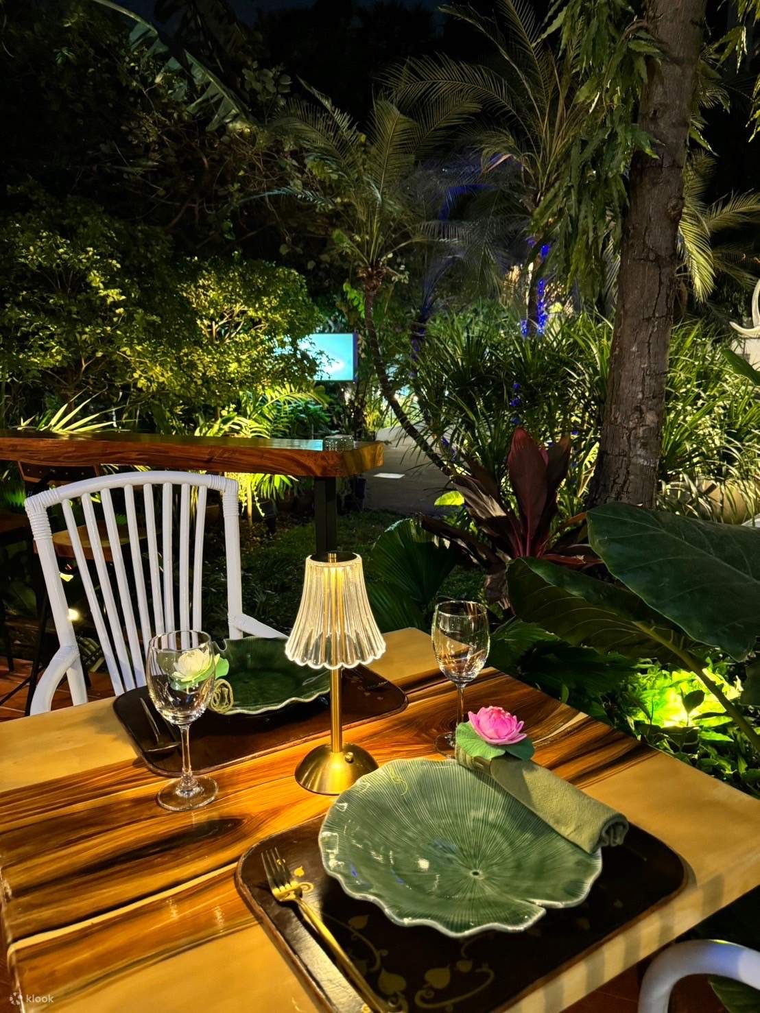 Kinnaree của Vanessa WU tại Sukhumvit 8, Bangkok