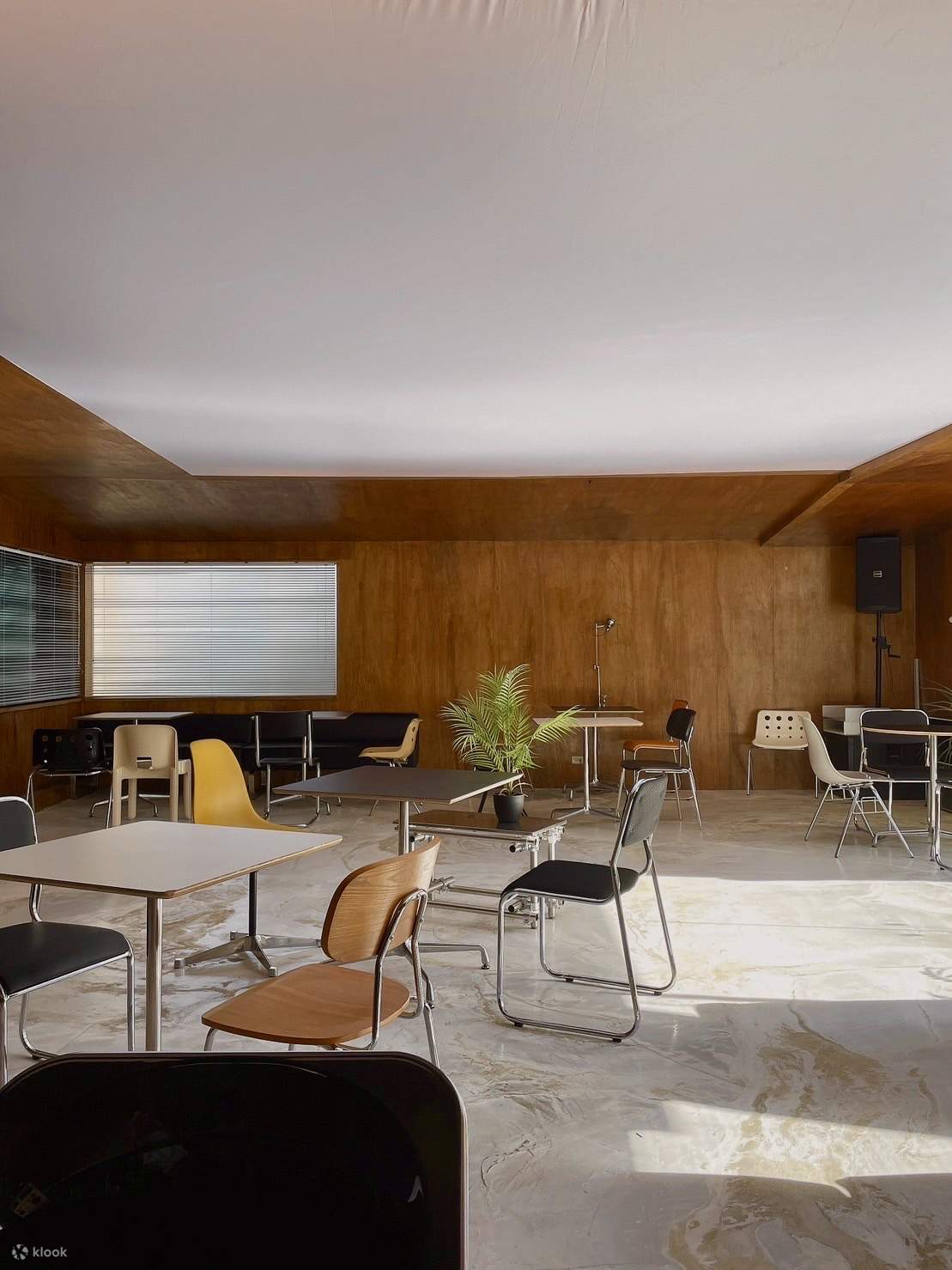 Drunken Coffee｜MRT Sun Yat-sen Memorial Hall Station