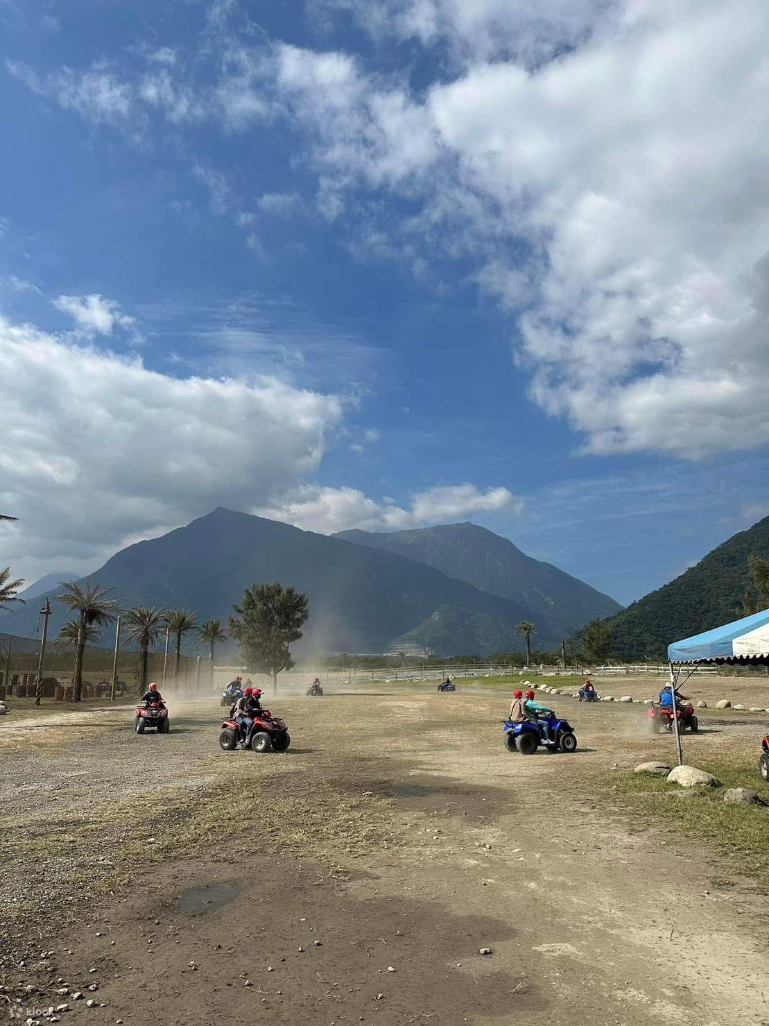 Hualien: Meng Ge Sky Mirror Beach Buggy
