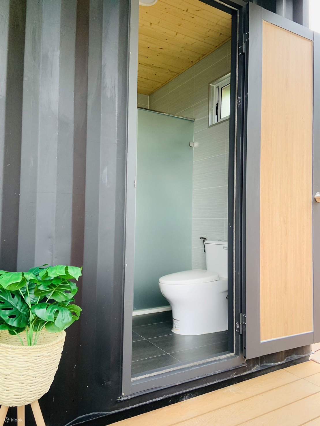 Khu cắm trại Dona Doru