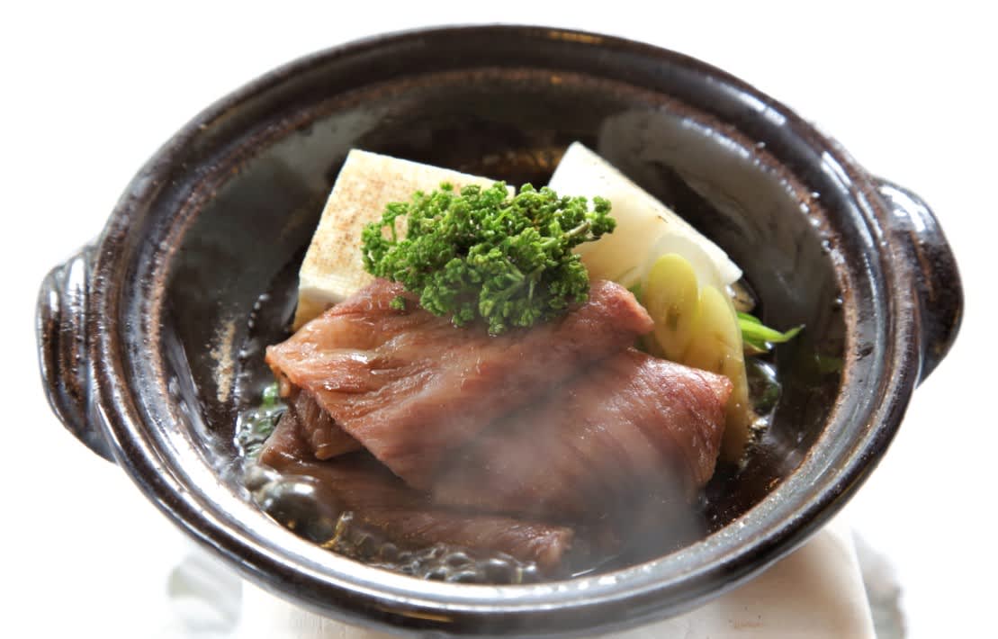 [ร้านอาหารไคเซกิติดดาวมิชลินเป็นเวลาสามปีติดต่อกัน] ชิโมกาโม ซาร์โย ในเกียวโต ร้านอาหารมิชลินสตาร์ ชิโมกาโม ซาร์โย ในเกียวโต