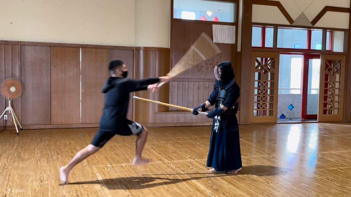 Visite découverte du kendo/des samouraïs à Okinawa