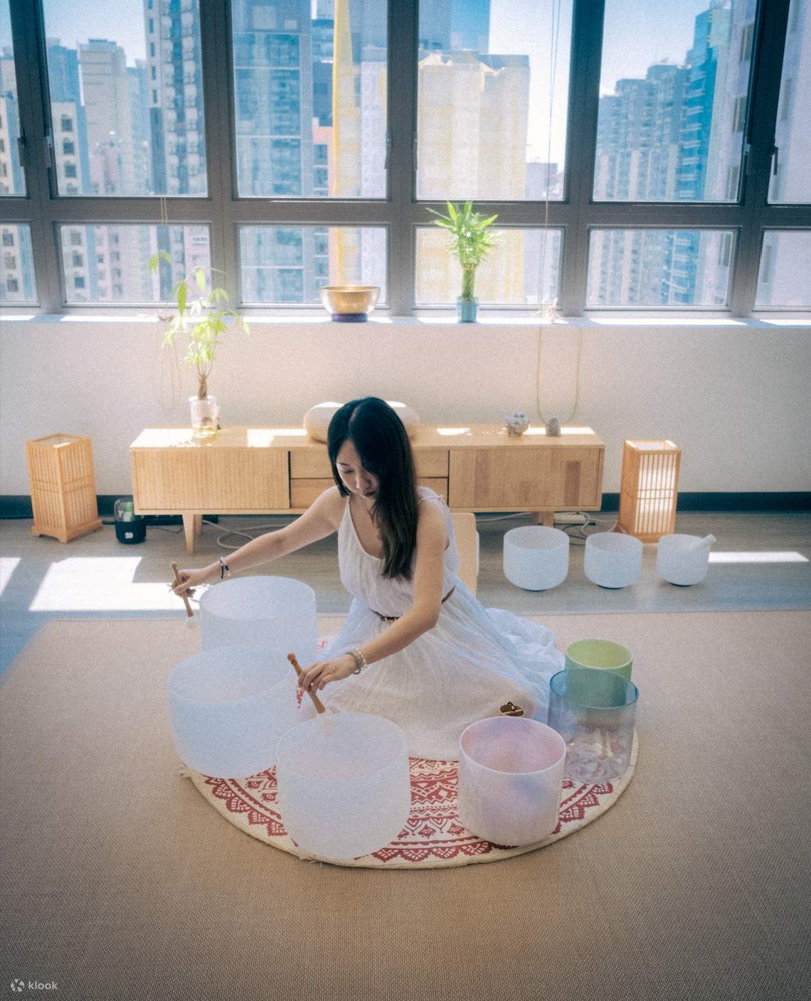 Peralatan penyembuhan mangkuk nyanyi kristal