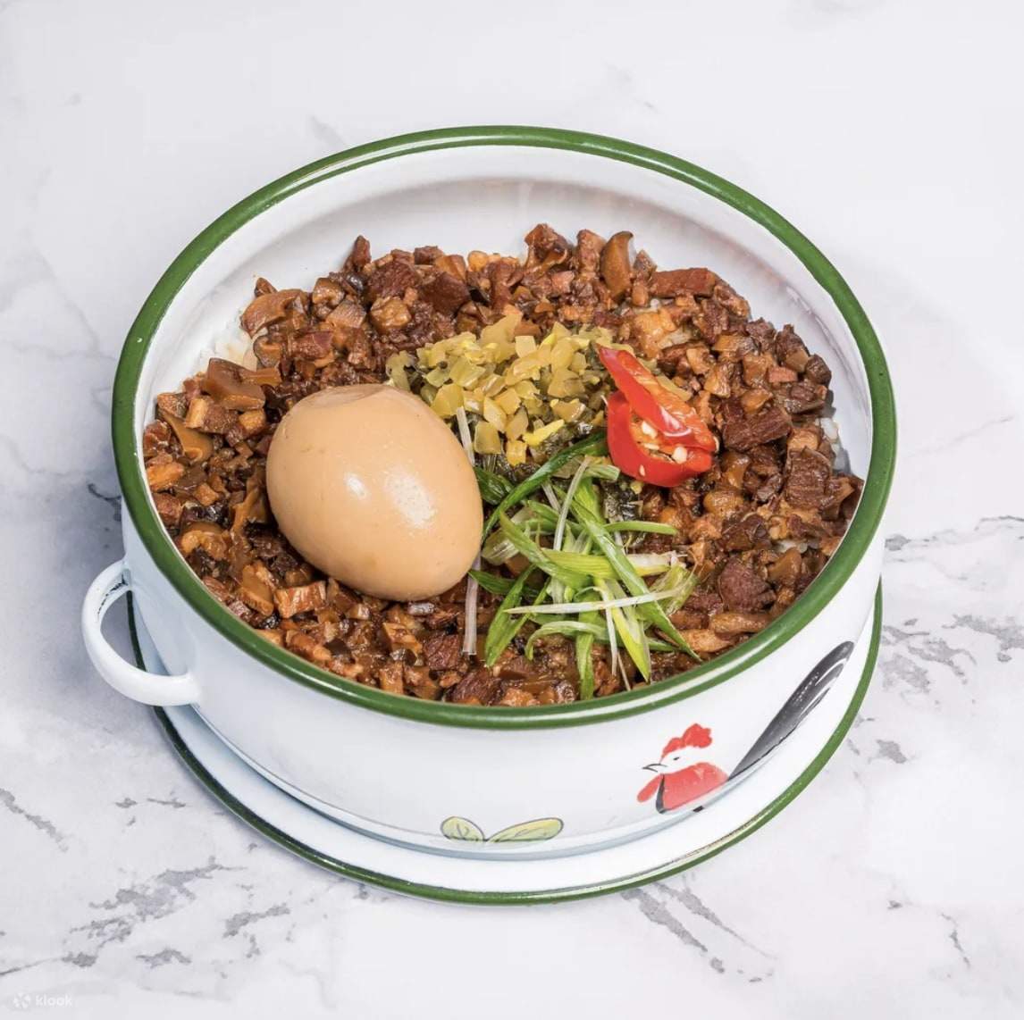 The White Tiffin en AMK Hub Singapur